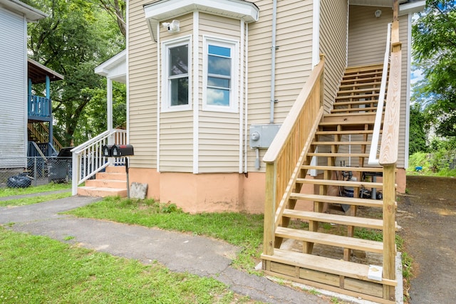 37 Martin St, Hartford, CT 06120 - doorway to property