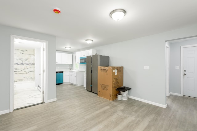37 Martin St, Hartford, CT 06120 - interior space with light wood-style flooring and baseboards