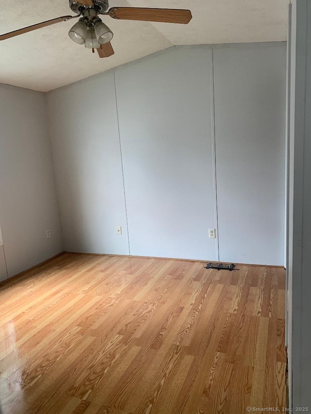 26 N Main St Trlr 19, Branford, CT 06405 - photo 1