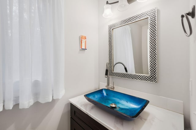76 Cedarcrest Ct Unit 76, Shelton, CT 06484 - bathroom with vanity