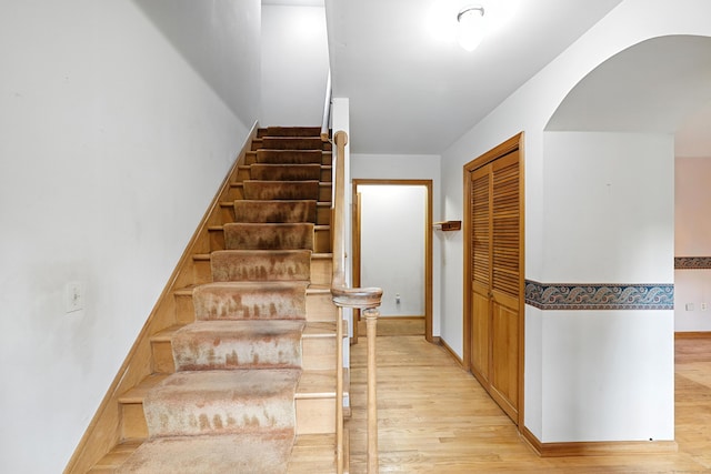 30 Park Rd, Oxford, CT 06478 - staircase featuring wood finished floors and arched walkways