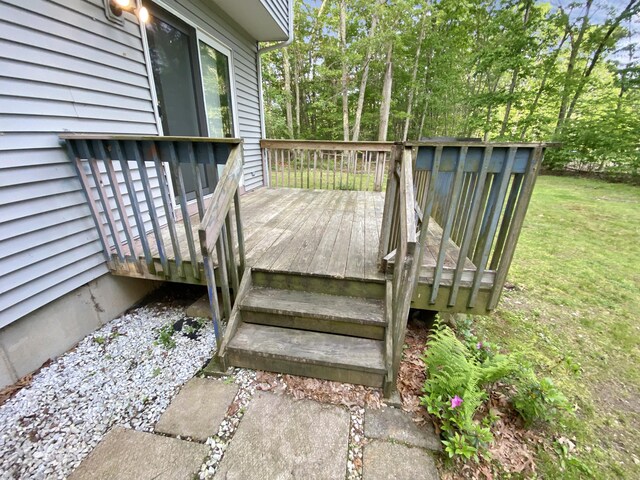 260 Stearns Rd, Mansfield, CT 06268 - view of deck