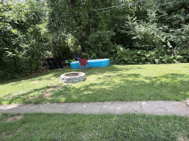 5 Quarry Ln, Portland, CT 06480 - view of grassy yard with a fire pit