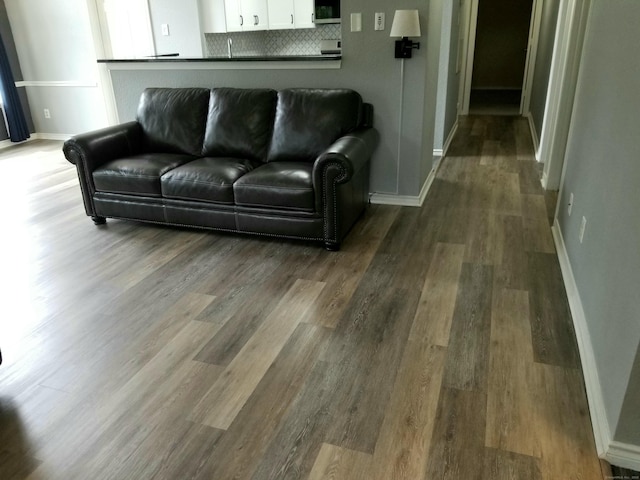 31 High St Apt 11206, East Hartford, CT 06118 - living area featuring wood finished floors