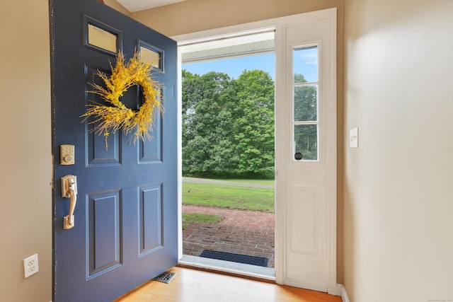 731 N Park Ave, Redding, CT 06896 - entrance foyer with wood finished floors