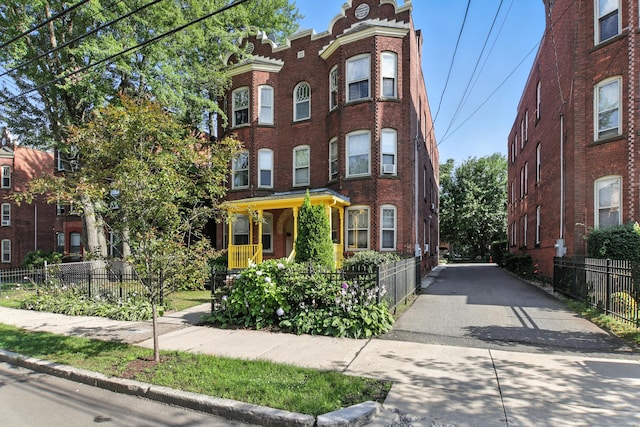 11 Mortson St, Hartford, CT 06106 - photo 4