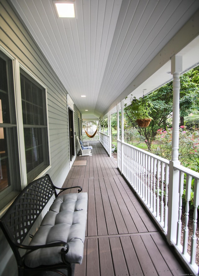625 Lakeview Rd, Orange, CT 06477 - view of porch