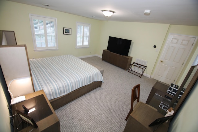 625 Lakeview Rd, Orange, CT 06477 - bedroom with carpet floors and baseboards