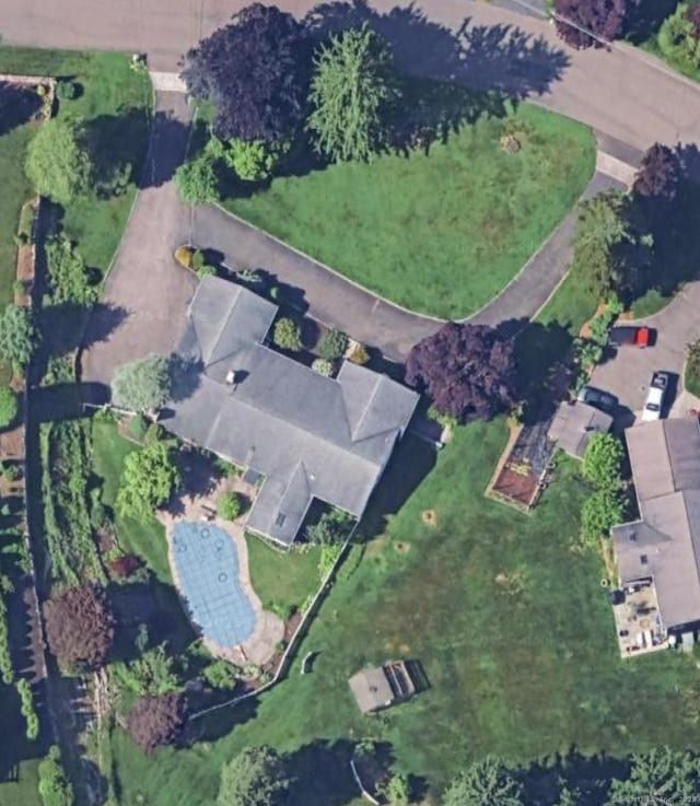 53 W Hill Cir, Stamford, CT 06902 - photo 19