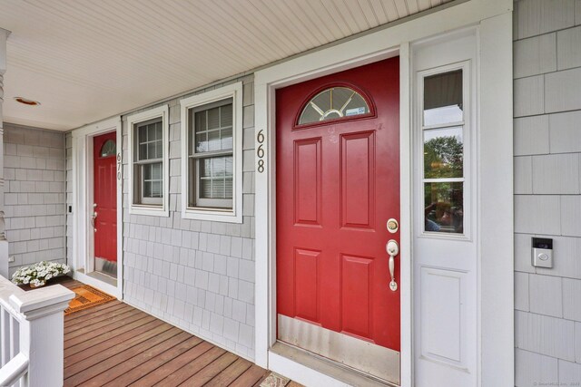 668 Kings Hwy W Unit 668, Fairfield, CT 06890 - entrance to property featuring covered porch