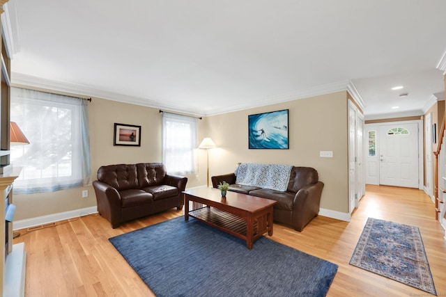 668 Kings Hwy W Unit 668, Fairfield, CT 06890 - living area with ornamental molding, light wood-type flooring, and recessed lighting