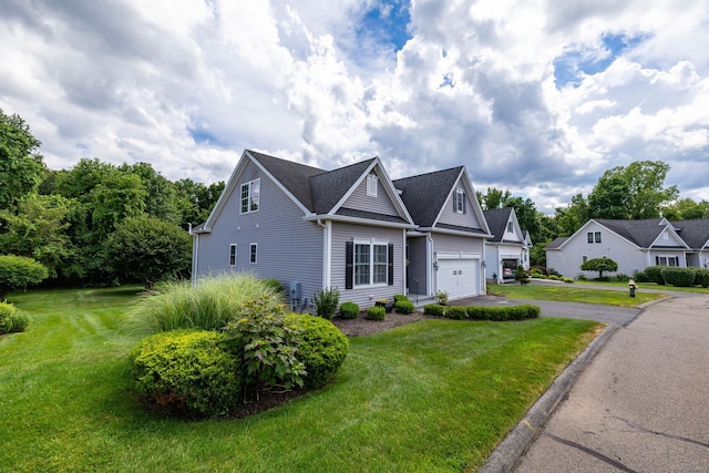 20 Stony Creek Rd Unit 20, Southington, CT 06479 - traditional home featuring driveway, a garage, a front yard, and roof with shingles