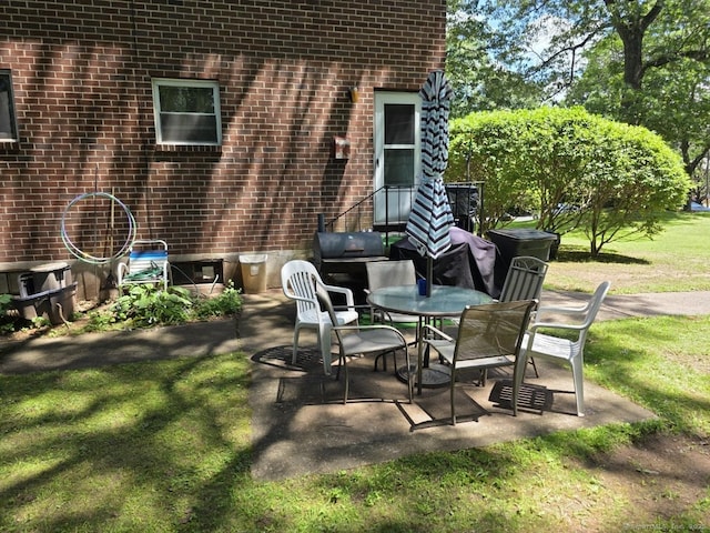 296 Green Rd Unit B, Manchester, CT 06042 - photo 2
