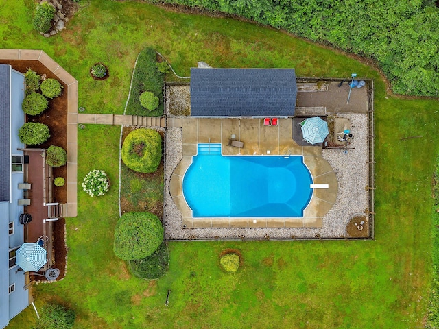 21 Briarcliffe Trl, Old Saybrook, CT 06475 - aerial view of a pool area
