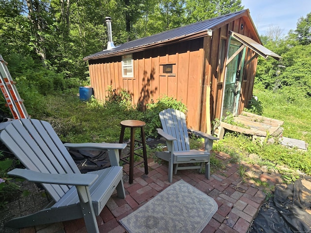 98 Hoskins Rd, Bloomfield, CT 06002
