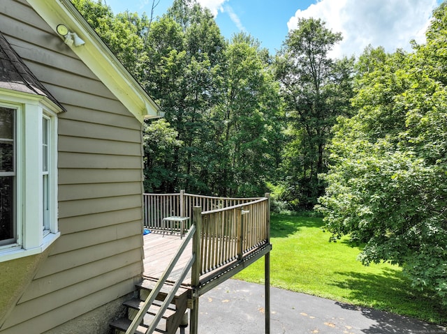 183 Schroback Rd, Plymouth, CT 06782 - view of patio featuring a deck