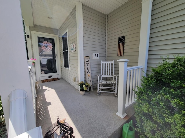 33 Wadsworth Ln Unit 33, Wallingford, CT 06492 - property entrance featuring a porch