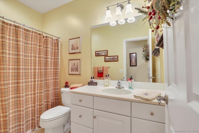 33 Wadsworth Ln Unit 33, Wallingford, CT 06492 - full bathroom with vanity and a shower with shower curtain