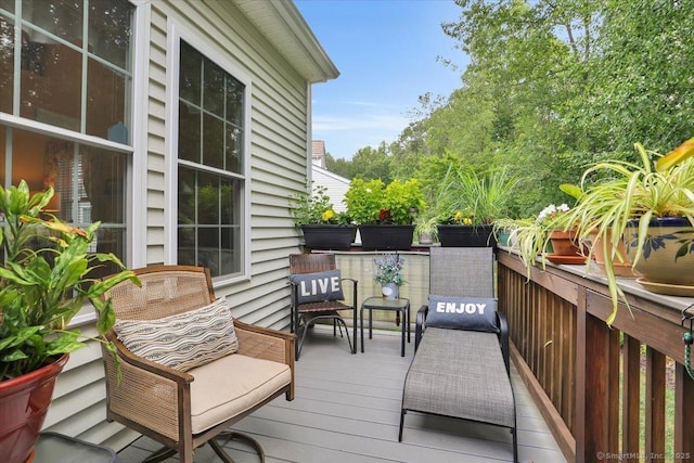 33 Wadsworth Ln Unit 33, Wallingford, CT 06492 - view of wooden deck