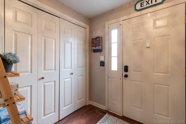 40 Orchard Brook Dr Unit 40, Wethersfield, CT 06109 - entrance foyer featuring dark wood-type flooring and baseboards