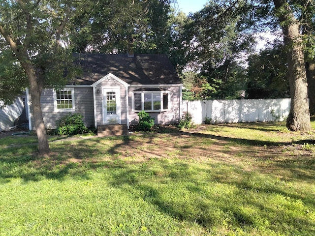 142 S Center St, Windsor Locks, CT 06096 - view of front facade