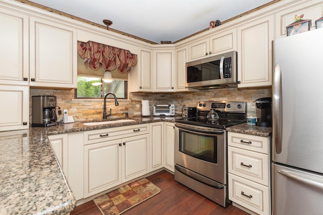 884 Heritage Vlg Unit B, Southbury, CT 06488 - photo 12