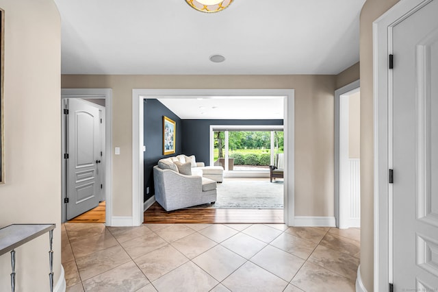 10 Prynne Ridge Rd, Longmeadow, MA 01106 - foyer entrance with light tile patterned floors and baseboards