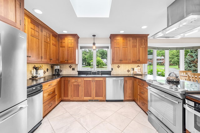 10 Prynne Ridge Rd, Longmeadow, MA 01106 - kitchen with stainless steel appliances, light tile patterned floors, dark countertops, backsplash, and recessed lighting