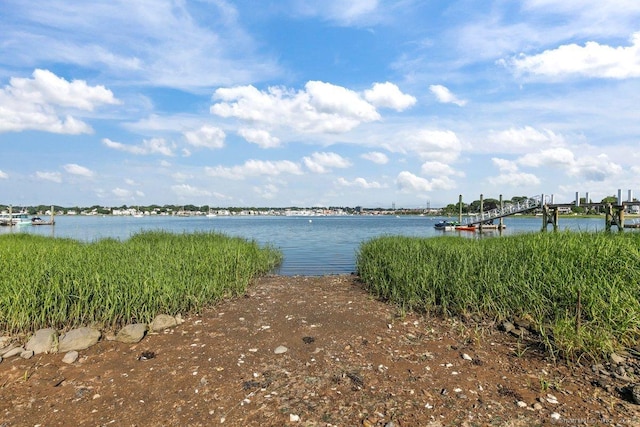 6 Tonetta Cir, Norwalk, CT 06855 - water view