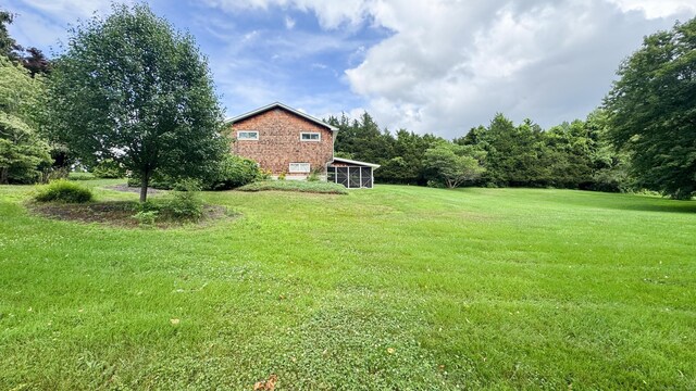 70 River Rd, Preston, CT 06365 - view of green lawn