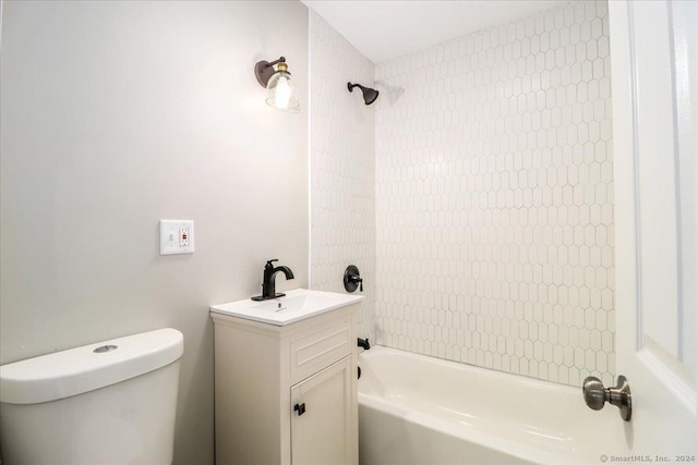 18 Greenbrier Rd, East Hartford, CT 06118 - full bath with shower / bath combination and vanity