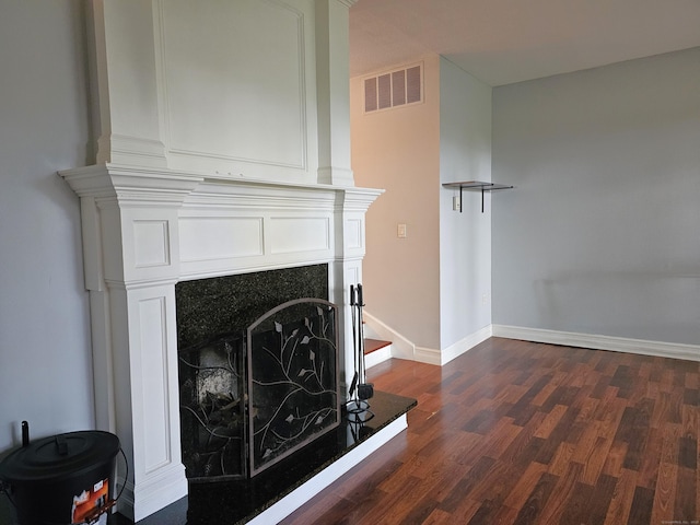 29 Great Meadow Ln Unit 29, Farmington, CT 06001 - detailed view of wood finished floors and a fireplace