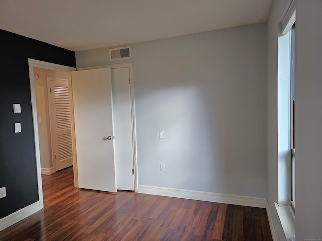 29 Great Meadow Ln Unit 29, Farmington, CT 06001 - unfurnished bedroom featuring wood finished floors and baseboards