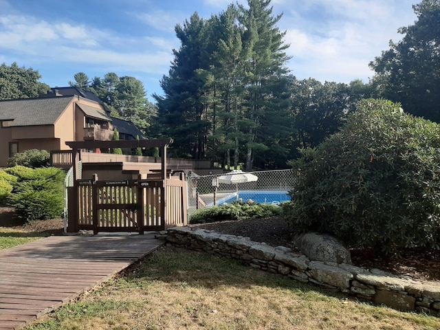 29 Great Meadow Ln Unit 29, Farmington, CT 06001 - view of yard with a gate
