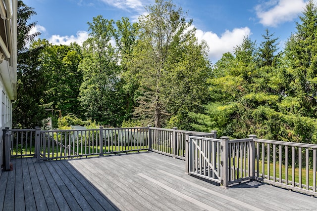 21 Brentwood Rd, New Milford, CT 06776 - view of wooden deck