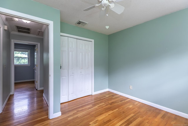 21 Brentwood Rd, New Milford, CT 06776 - unfurnished bedroom featuring light wood-style floors, a closet, and ceiling fan