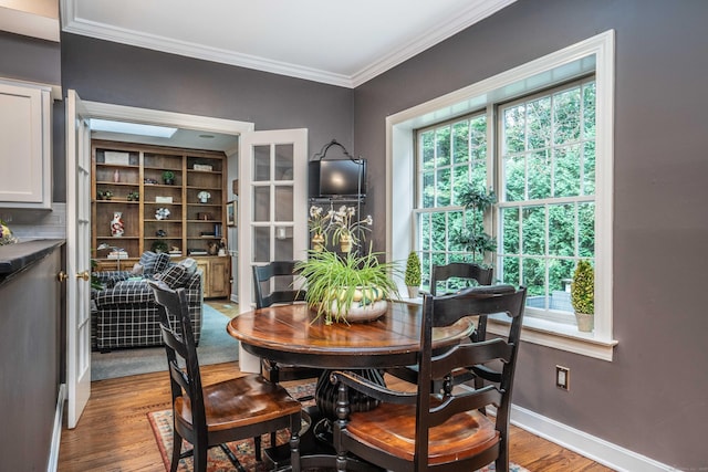 6 Salisbury Way, Farmington, CT 06032 - dining area featuring wood finished floors and ornamental molding