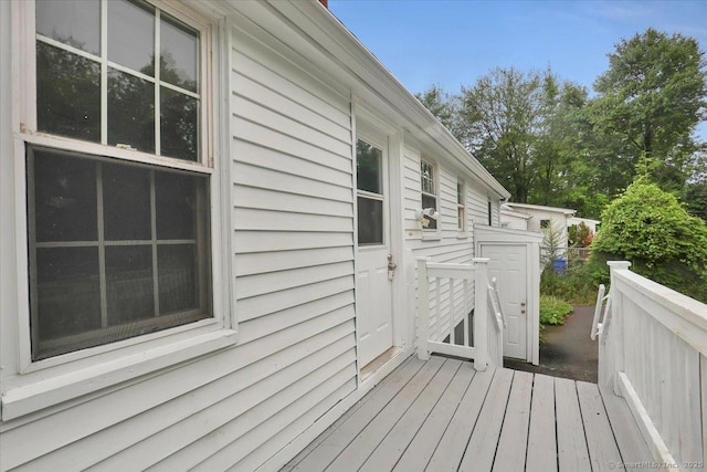 270 Hills St, East Hartford, CT 06118 - view of wooden terrace