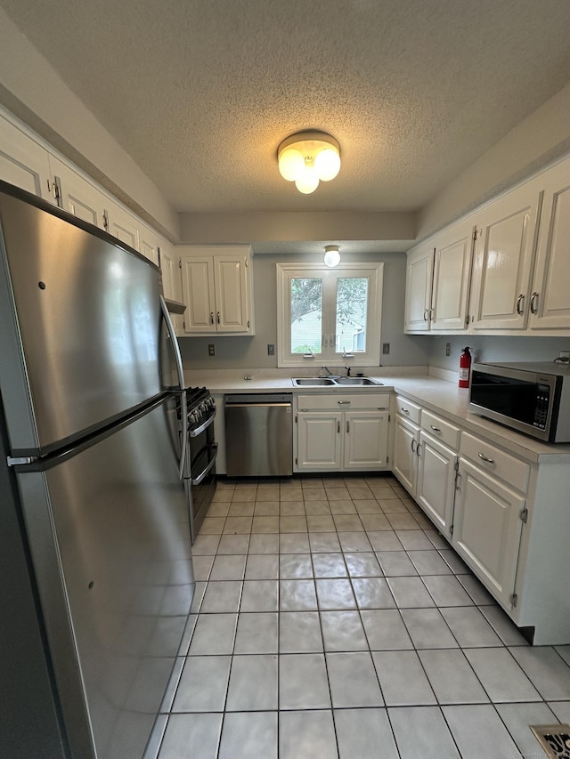 18 Daniel Dr Unit 18, East Windsor, CT 06088