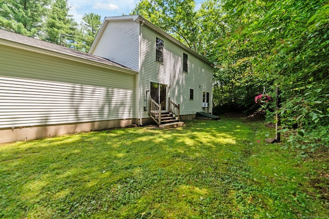 195 Crane Hollow Rd, Bethlehem, CT 06751 - back of property featuring entry steps and a yard