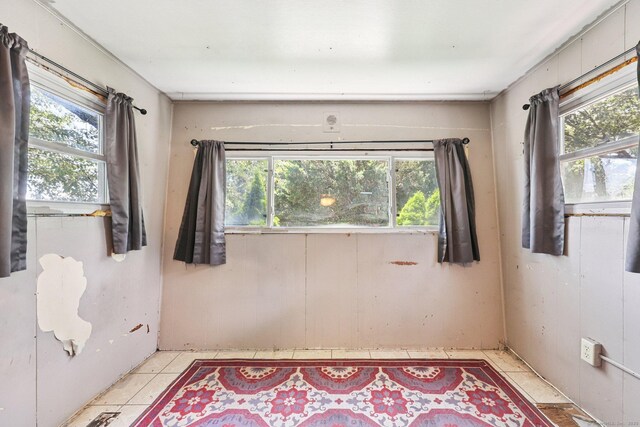 133 W Main St Trlr C6, Clinton, CT 06413 - spare room featuring plenty of natural light