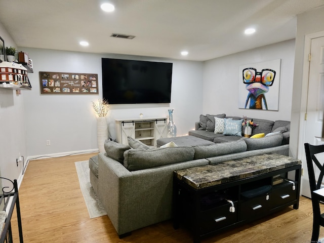 140 Thompson St Apt 3A, East Haven, CT 06513 - photo 3