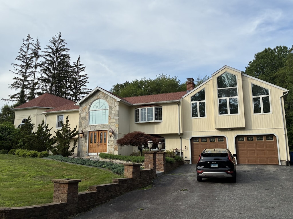 40 Walnut St, Monroe, CT 06468 - photo 1