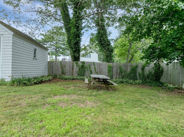17 Walden Ave, New London, CT 06320 - view of fenced backyard