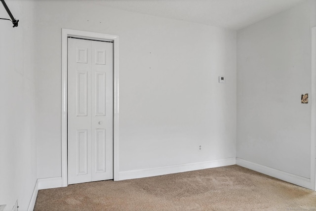 17 Walden Ave, New London, CT 06320 - unfurnished room with light carpet and baseboards