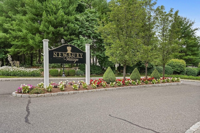 7 Still Water Cir Unit 7, Brookfield, CT 06804 - view of community / neighborhood sign