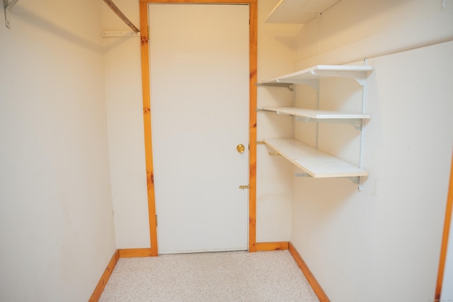 780 Ridge Rd, Hamden, CT 06517 - view of spacious closet