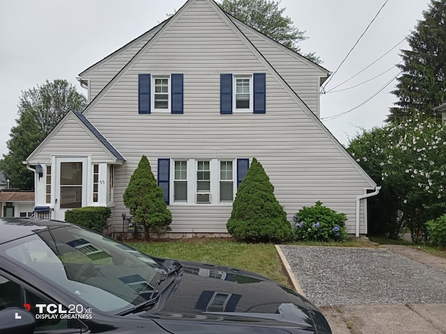 55 Bronx Ave, Waterbury, CT 06705 - view of front of home