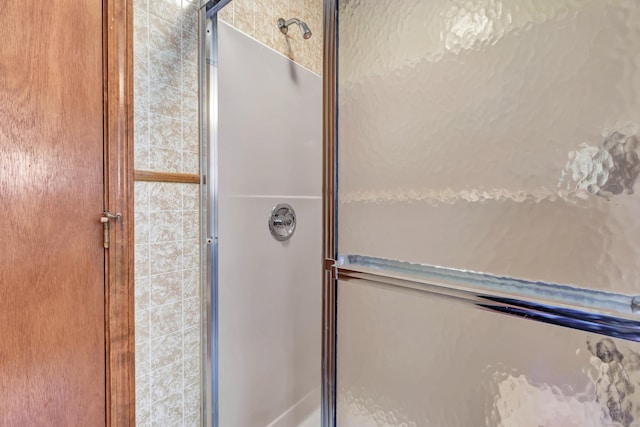 46 W St, Shelton, CT 06484 - full bathroom featuring a shower with shower door