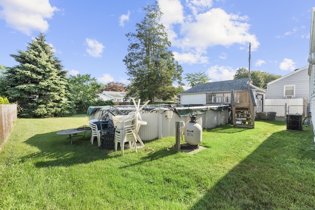 484 Reitter St W, Stratford, CT 06614 - fenced backyard featuring a covered pool